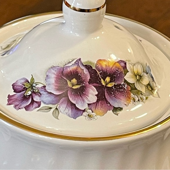 Vintage Arthur Wood & Son Grandma Core Cottage Core Teapot Staffordshire England - Picture 5 of 9